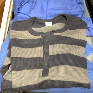 GUESS Men's Medium Grays Striped  Sweater Cotton Blend Hand Wash